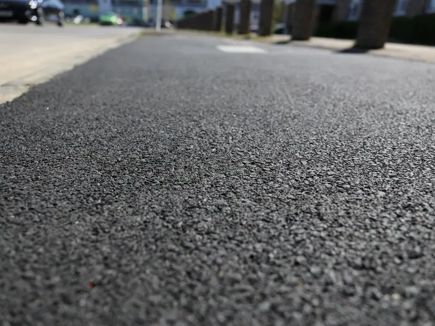Tarmac run up to a boundary edge
