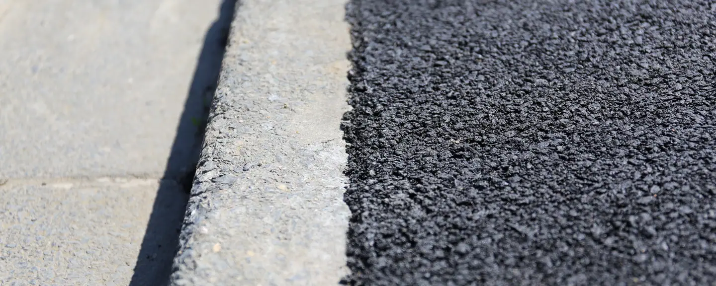A wide finished tarmac surface — Tarmac Contractors in Harrow by Meads Resurfacing